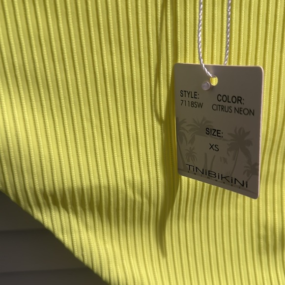 NWT TINIBIKINI Two piece swimsuit with adjustable straps and high leg bottom. - Picture 6 of 8